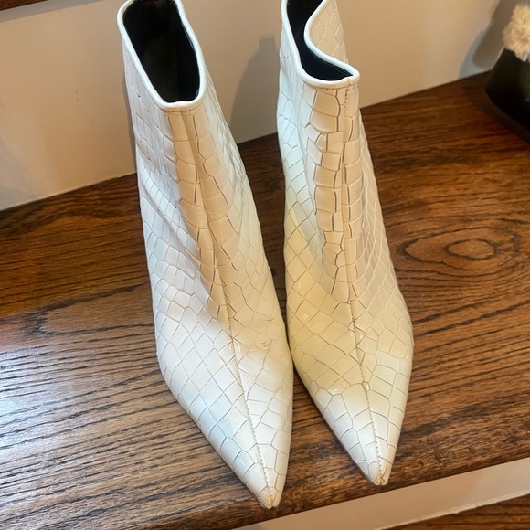 White croc Tibi boots with peg heel. - Picture 2 of 6